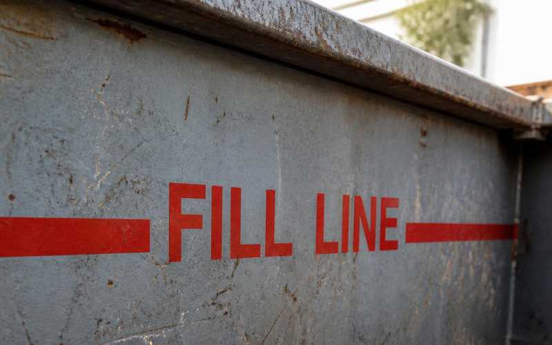 Fill Line on a Skip Bin